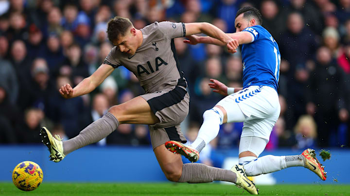 Everton FC v Tottenham Hotspur - Premier League