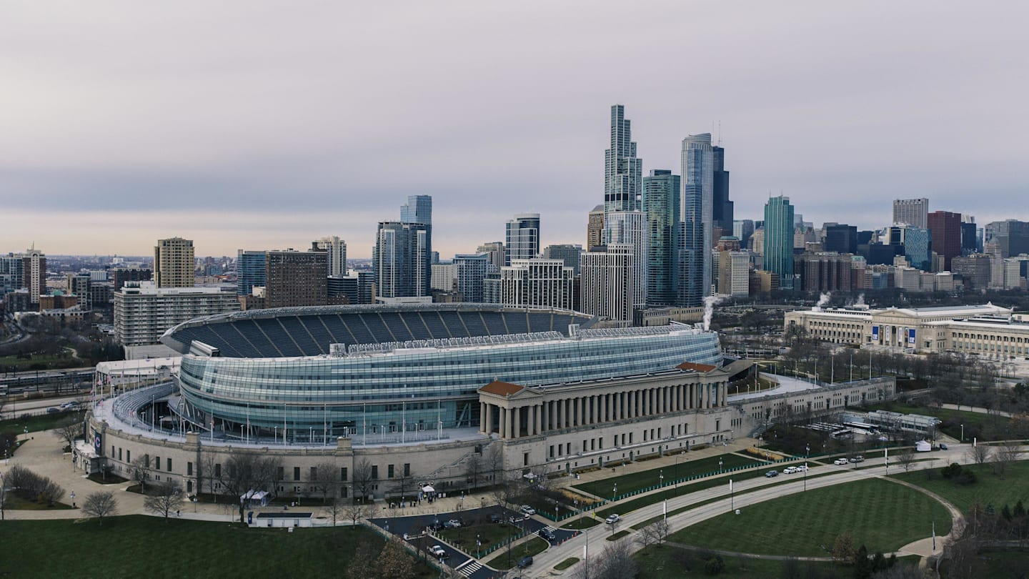 Illinois is Now on the Verge of Losing the Chicago Bears to Indiana