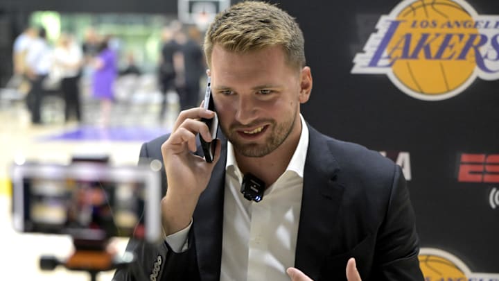 Los Angeles Lakers Luka Doncic (77) is interviewed by ESPN LA radio following a press conference announcing the signing of a 3-year, $165 million contract extension at UCLA Health Training Center.