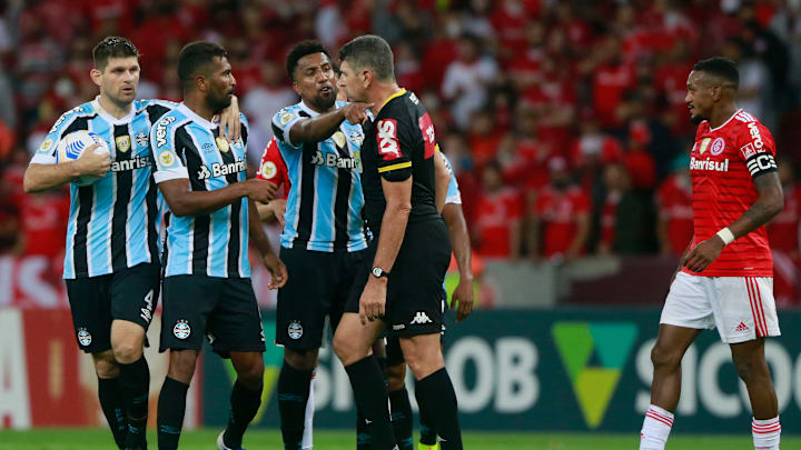 Tricolor, ultimamente, reclama muito mais do que joga