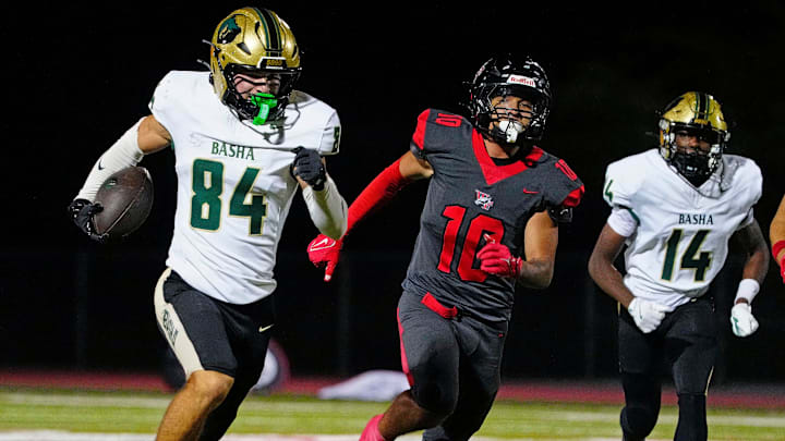 Basha wide receiver breaks down the field against Williams Field during a game at Williams Field High School in Gilbert, on Sept. 12, 2025.