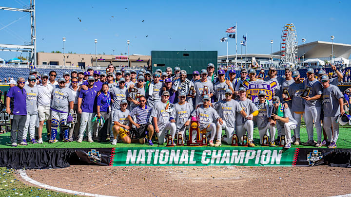 Jun 22, 2025; Omaha, Neb, USA; The LSU Tigers pose with the trophy after winning the College World Series at Charles Schwab Field. Mandatory Credit: Dylan Widger-Imagn Images Jun 22, 2025; Omaha, Neb, USA; The LSU Tigers pose with the trophy after winning the College World Series at Charles Schwab Field. Mandatory Credit: Dylan Widger-Imagn Images