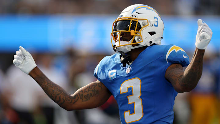 Miami Dolphins v Los Angeles Chargers