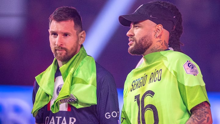 Lionel Messi quitte officiellement le Paris Saint-Germain 