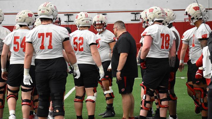 Eric Mateos and his offensive line. 