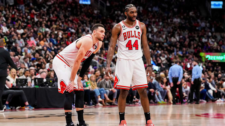 Zach LaVine and Patrick Williams of the Chicago Bulls look on during an NBA game against the Toronto Raptors.