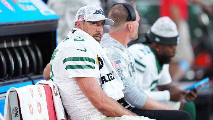 Nov 10, 2024; Glendale, Arizona, USA; New York Jets quarterback Aaron Rodgers (8) looks on against the Arizona Cardinals during the second half at State Farm Stadium. Nov 10, 2024; Glendale, Arizona, USA; New York Jets quarterback Aaron Rodgers (8) looks on against the Arizona Cardinals during the second half at State Farm Stadium.