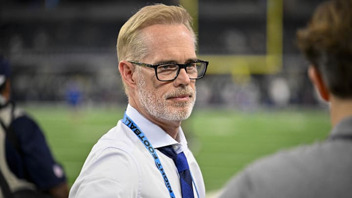 Joe Buck returned to baseball play-by-play duties for one night on Wednesday. Joe Buck returned to baseball play-by-play duties for one night on Wednesday.