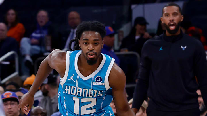 Charlotte Hornets, Antonio Reeves, Charles Lee Charlotte Hornets, Antonio Reeves, Charles Lee