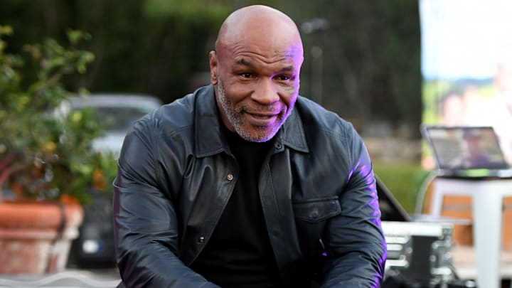 Mike Tyson bromeó en torno a una pelea con Jake Paul