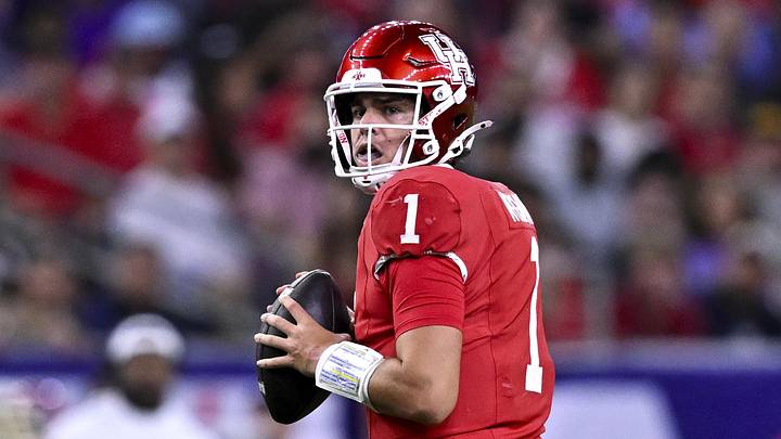 Dec 27, 2025; Houston, TX, USA; Houston Cougars quarterback Conner Weigman (1) looks to pass the ball during the first half against the Louisiana State Tigers at NRG Stadium. Mandatory Credit: Maria Lysaker-Imagn Images Dec 27, 2025; Houston, TX, USA; Houston Cougars quarterback Conner Weigman (1) looks to pass the ball during the first half against the Louisiana State Tigers at NRG Stadium. Mandatory Credit: Maria Lysaker-Imagn Images
