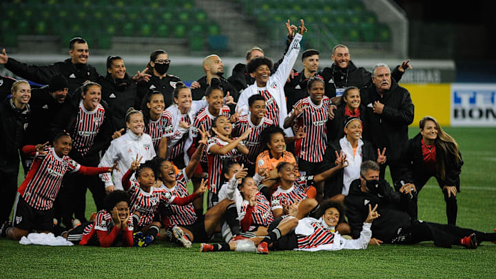 As tricolores suaram para chegar até a final do Paulistão
