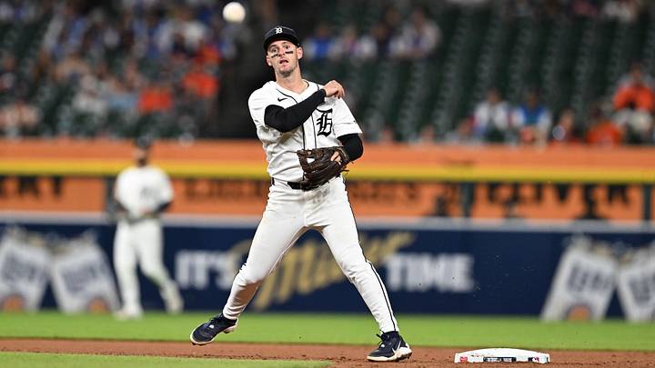 Jun 10, 2026; Detroit, Michigan, USA; Detroit Tigers shortstop Zack Short (15) turns a double play against the Minnesota Twins in the seventh inning at Comerica Park. Mandatory Credit: Lon Horwedel-Imagn Images Jun 10, 2026; Detroit, Michigan, USA; Detroit Tigers shortstop Zack Short (15) turns a double play against the Minnesota Twins in the seventh inning at Comerica Park. Mandatory Credit: Lon Horwedel-Imagn Images