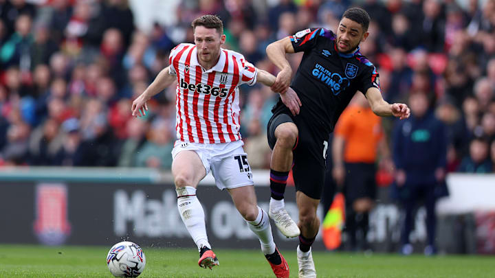 Jordan Thompson Left on the Bench in Northern Ireland’s Victory Over Belarus