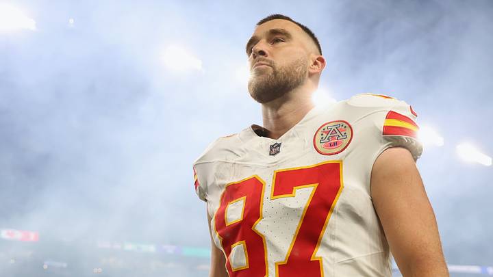 Oct 25, 2026; Seattle, Washington, USA; Kansas City Chiefs tight end Travis Kelce (87) walks off the field after a loss against the Seattle Seahawks at Lumen Field. Mandatory Credit: Joe Nicholson-Imagn Images Oct 25, 2026; Seattle, Washington, USA; Kansas City Chiefs tight end Travis Kelce (87) walks off the field after a loss against the Seattle Seahawks at Lumen Field. Mandatory Credit: Joe Nicholson-Imagn Images