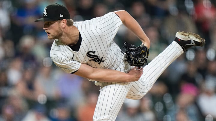 Los Angeles Angels v Chicago White Sox