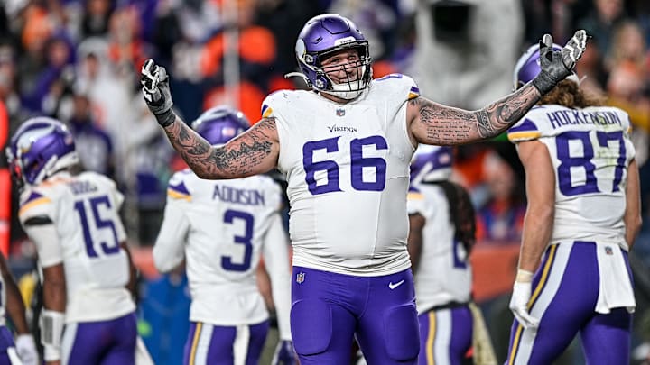 Minnesota Vikings v Denver Broncos