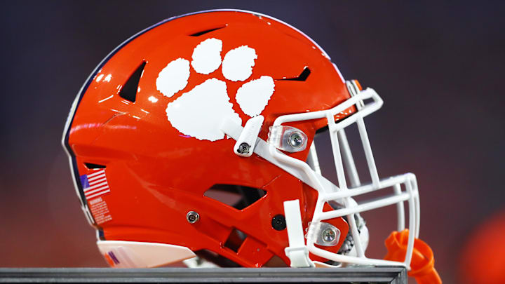 December 31, 2016; Glendale, AZ, USA; Detailed view of a Clemson Tigers helmet against the Ohio State Buckeyes in the 2016 CFP semifinal at University of Phoenix Stadium. Mandatory Credit: Mark J. Rebilas-Imagn Images December 31, 2016; Glendale, AZ, USA; Detailed view of a Clemson Tigers helmet against the Ohio State Buckeyes in the 2016 CFP semifinal at University of Phoenix Stadium. Mandatory Credit: Mark J. Rebilas-Imagn Images