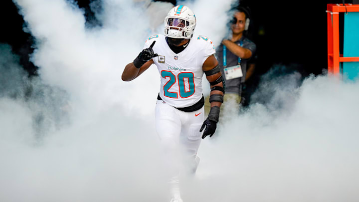 Miami Dolphins linebacker Jordyn Brooks (20) runs on the field before a game against the Buffalo Bills at Hard Rock Stadium. 