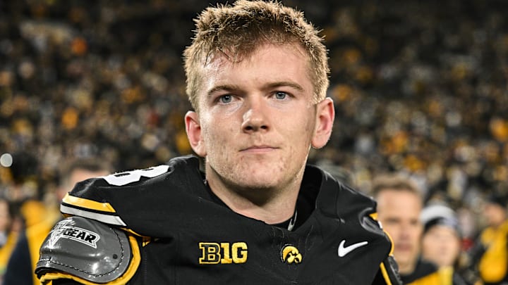 Iowa Hawkeyes kicker Drew Stevens (18) Mandatory Credit: Jeffrey Becker-Imagn Images