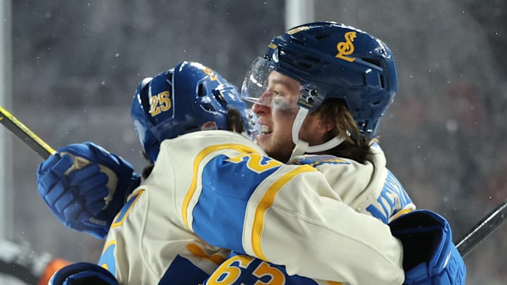 Discover NHL Winter Classic - St Louis Blues v Chicago Blackhawks