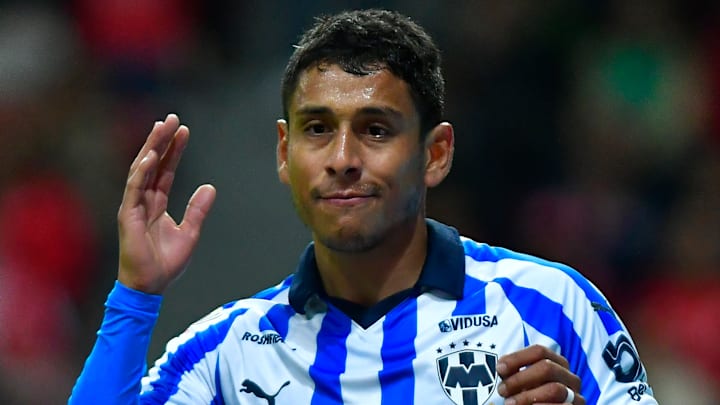 Desde el Clásico Regio, Luis Romo ha sufrido una lesión en la espalda baja y no estaría presente contra Puebla.