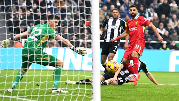 Newcastle United FC v Liverpool FC - Premier League