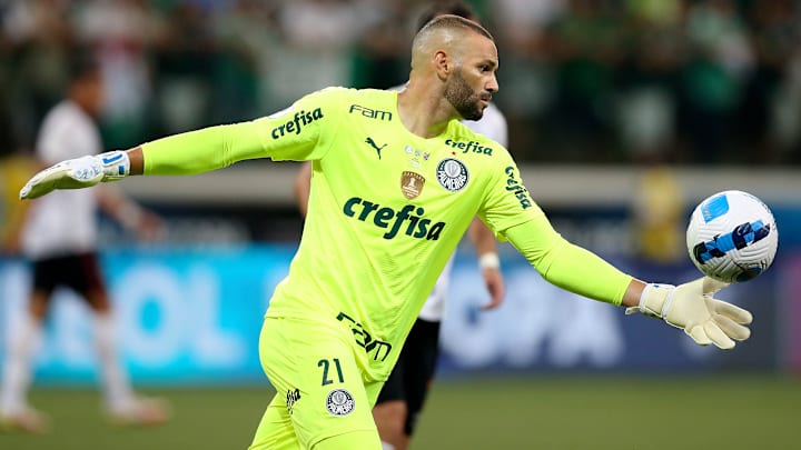 Goleiro Weverton foi pivô de polêmica na Serrinha Goleiro Weverton foi pivô de polêmica na Serrinha