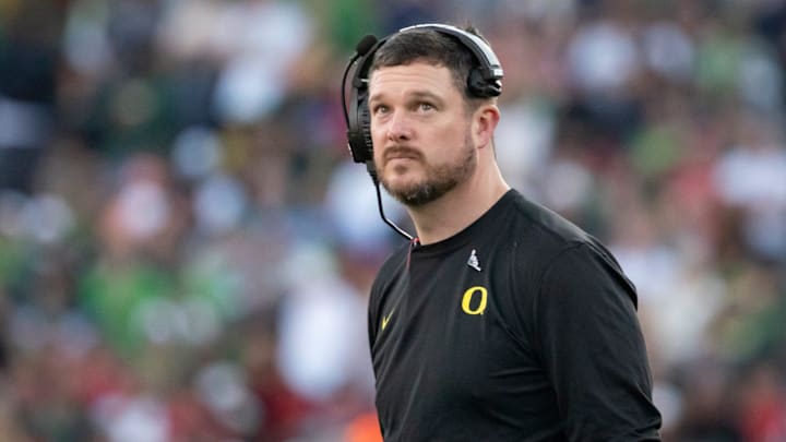 Oregon head coach Dan Lanning looks to the clock towards the end of the first half as the Oregon Ducks face the Ohio State Buckeyes Wednesday, Jan. 1, 2025, in the quarterfinal of the College Football Playoff at the Rose Bowl in Pasadena, Calif.