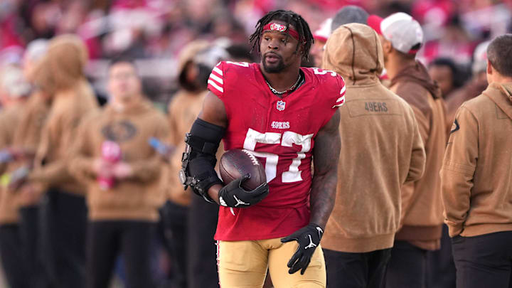 San Francisco 49ers linebacker Dre Greenlaw during the third quarter against the Tampa Bay Buccaneers.