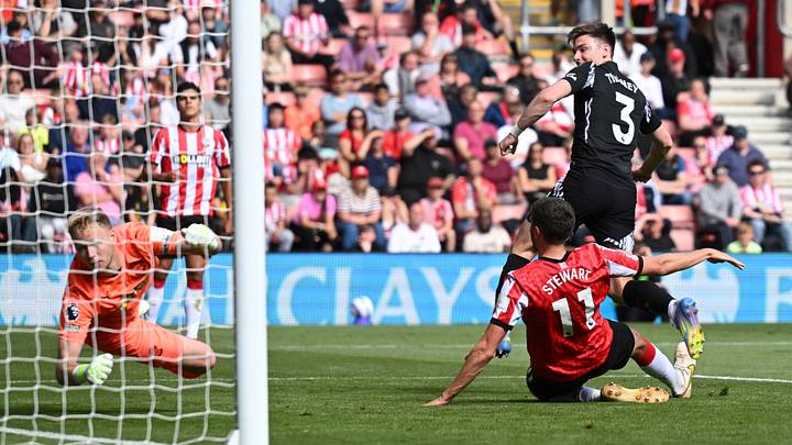 Southampton FC v Arsenal FC - Premier League
