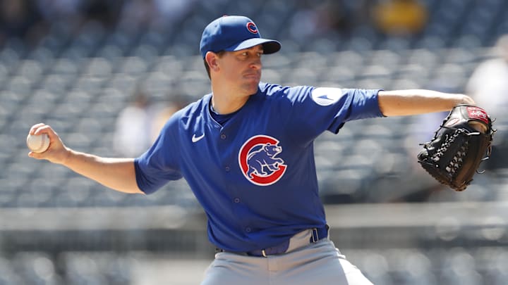 Aug 28, 2024; Pittsburgh, Pennsylvania, USA;  Chicago Cubs starting pitcher Kyle Hendricks (28) delivers a pitch against the Pittsburgh Pirates during the first inning at PNC Park. Mandatory Credit: Charles LeClaire-Imagn Images