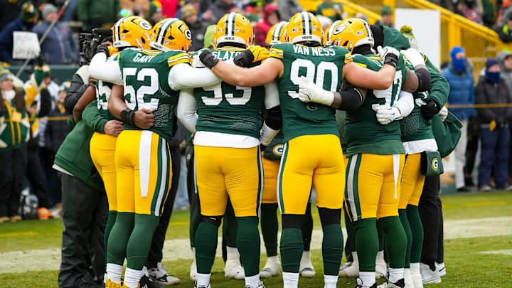 Chicago Bears v Green Bay Packers