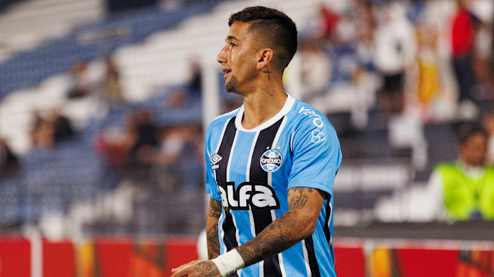 Uruguaio esteve envolvido em polêmica nas últimas horas Uruguaio esteve envolvido em polêmica nas últimas horas