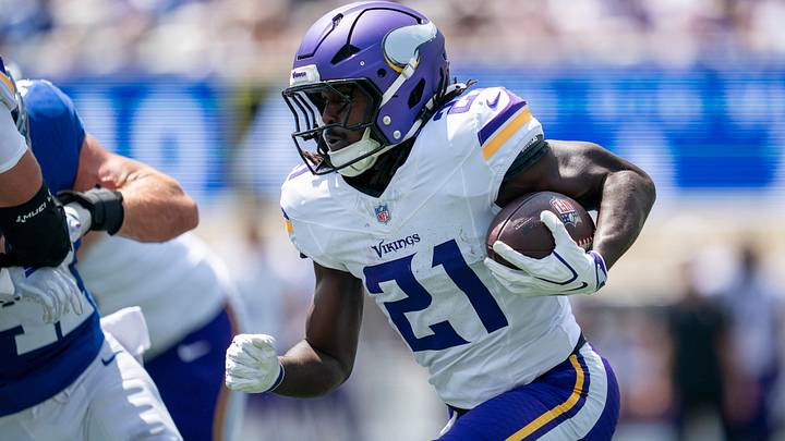 Here's what Demond Claiborne's NFL preseason debut means for his outlook ahead of Year 1 with the Vikings. Here's what Demond Claiborne's NFL preseason debut means for his outlook ahead of Year 1 with the Vikings.