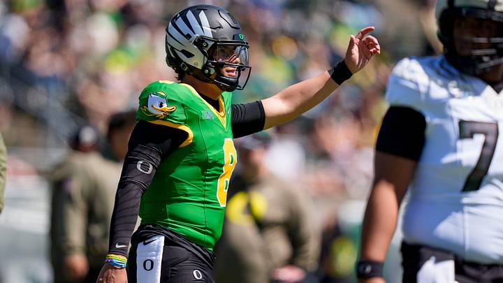 Fighting Ducks quarterback Dylan Raiola warms up during Oregon's annual spring game. Fighting Ducks quarterback Dylan Raiola warms up during Oregon's annual spring game.
