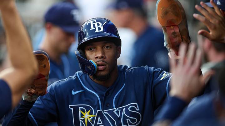 Sep 9, 2026; Atlanta, Georgia, USA; Tampa Bay Rays left fielder Chandler Simpson (14) celebrates with teammates after scoring a run against the Atlanta Braves in the second inning at Truist Park. Mandatory Credit: Brett Davis-Imagn Images Sep 9, 2026; Atlanta, Georgia, USA; Tampa Bay Rays left fielder Chandler Simpson (14) celebrates with teammates after scoring a run against the Atlanta Braves in the second inning at Truist Park. Mandatory Credit: Brett Davis-Imagn Images