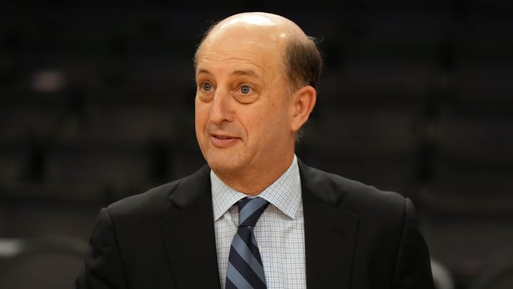 Mar 12, 2023; Los Angeles, California, USA; ESPN commentator Jeff Van Gundy during the game between the Los Angeles Lakers and the New York Knicks Crypto.com Arena. Mandatory Credit: Kirby Lee-USA TODAY Sports Mar 12, 2023; Los Angeles, California, USA; ESPN commentator Jeff Van Gundy during the game between the Los Angeles Lakers and the New York Knicks Crypto.com Arena. Mandatory Credit: Kirby Lee-USA TODAY Sports