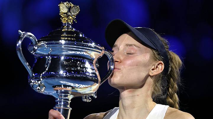 Elena Rybakina gana su primer título del Abierto de Australia. Elena Rybakina gana su primer título del Abierto de Australia.