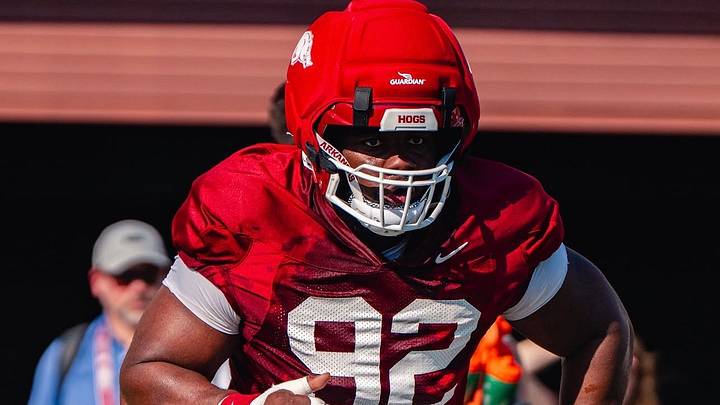 Arkansas Razorbacks defensive lineman David Oke during his 2026 spring practice.