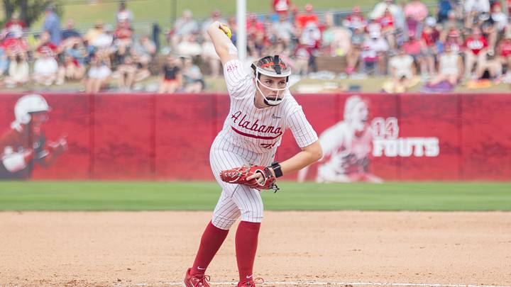 Alabama pitcher Jocelyn Briski pitches in the third game of the series against Texas on April. 4, 2026.