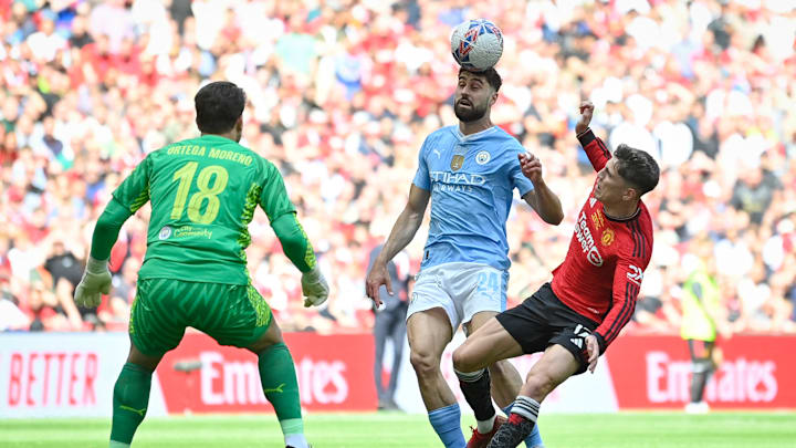 FBL-ENG-FA CUP-MAN CITY-MAN UTD