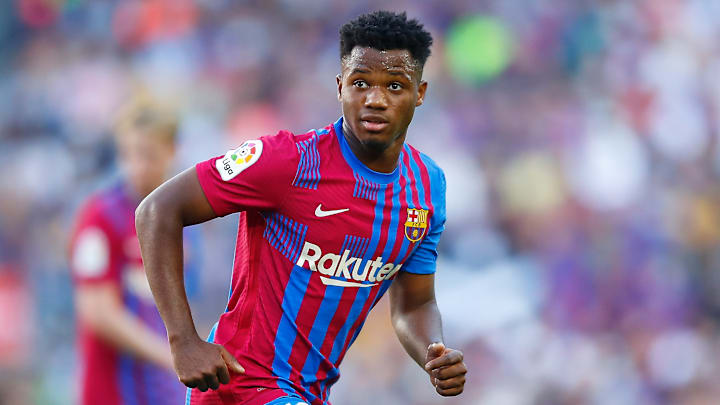 Ansu Fati acumula tres lesiones en su carrera