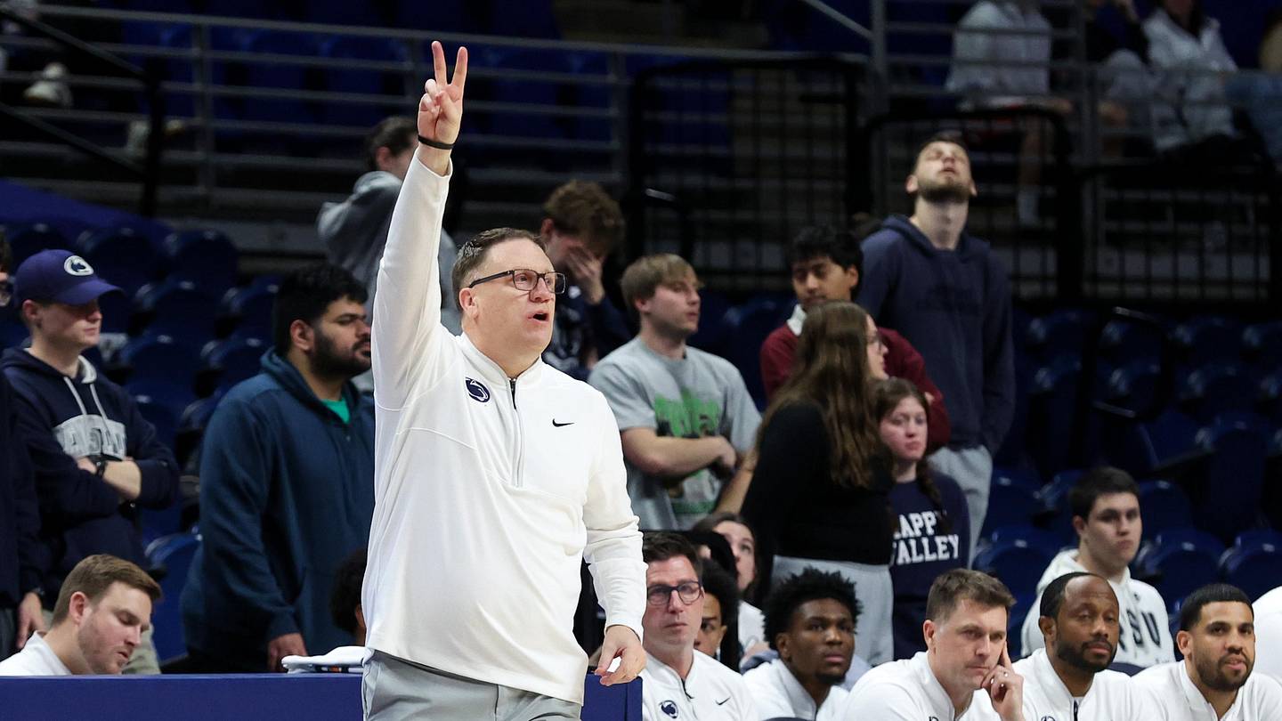 Mike Rhoades Makes Changes to Penn State's Basketball Staff,
