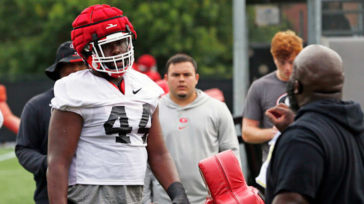 Georgia defensive lineman Jordan Hall (44)