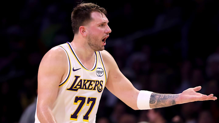 Houston Rockets v Los Angeles Lakers