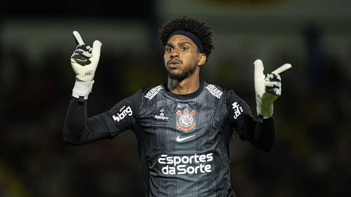 Hugo Souza é apontado como um dos melhores goleiros em atividade no Brasil 