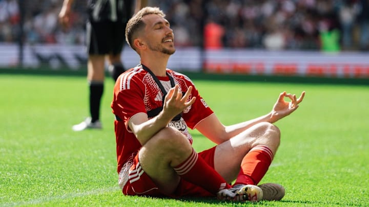 Miniminter上演精彩逆转 Sidemen FC温布利惊艳亮相对阵YouTube全明星队