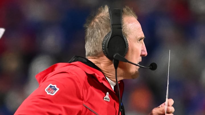 Nov 17, 2024; Orchard Park, New York, USA; Kansas City Chiefs defensive coordinator Steve Spagnuolo on the sidelines in the fourth quarter against the Buffalo Bills at Highmark Stadium. Mandatory Credit: Mark Konezny-Imagn Images Nov 17, 2024; Orchard Park, New York, USA; Kansas City Chiefs defensive coordinator Steve Spagnuolo on the sidelines in the fourth quarter against the Buffalo Bills at Highmark Stadium. Mandatory Credit: Mark Konezny-Imagn Images