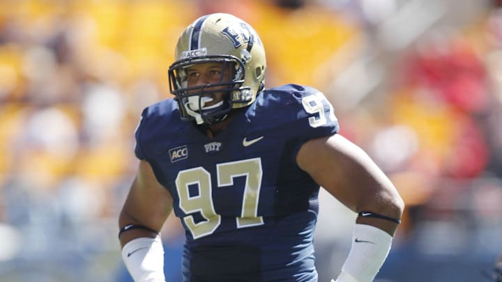 Sep 14, 2013; Pittsburgh, PA, USA; Pittsburgh Panthers defensive lineman Aaron Donald (97) on the field against the New Mexico Lobos during the second quarter at Heinz Field. The Pittsburgh Panthers won 49-27. Mandatory Credit: Charles LeClaire-Imagn Images Sep 14, 2013; Pittsburgh, PA, USA; Pittsburgh Panthers defensive lineman Aaron Donald (97) on the field against the New Mexico Lobos during the second quarter at Heinz Field. The Pittsburgh Panthers won 49-27. Mandatory Credit: Charles LeClaire-Imagn Images